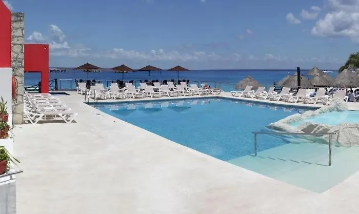 El Cid La Ceiba – Hotel 4*