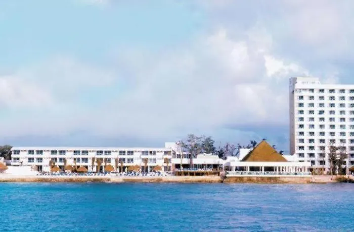 Hotel El Cid La Ceiba – 4*