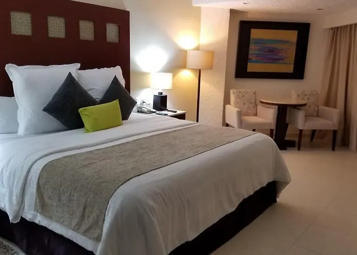 El Cid La Ceiba – 4*